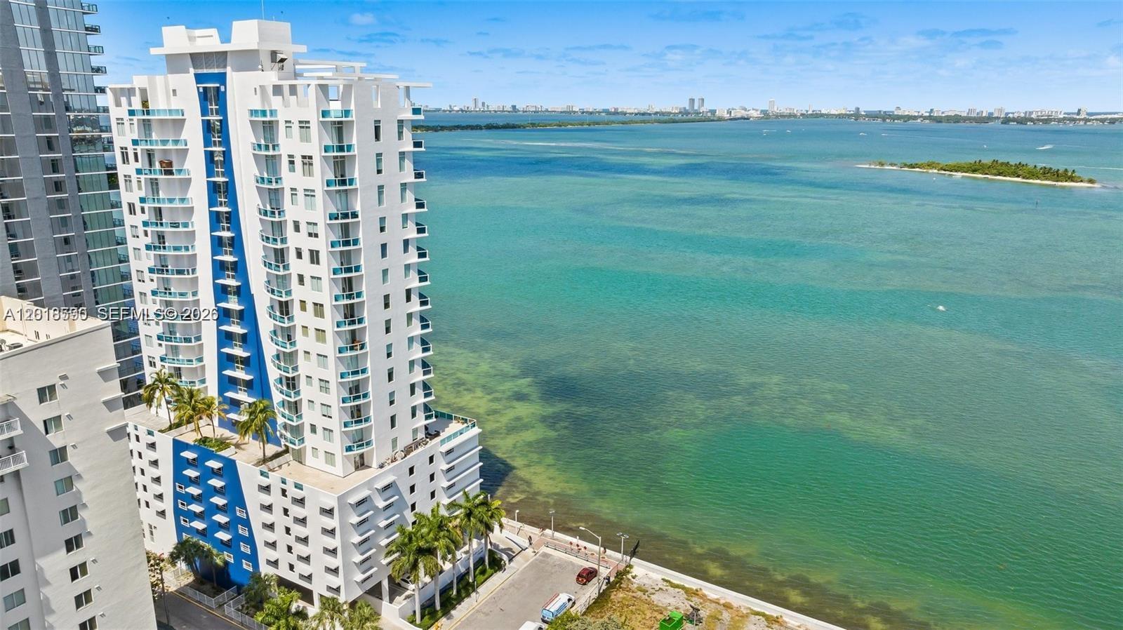 NEW WAVE CONDO - Residential