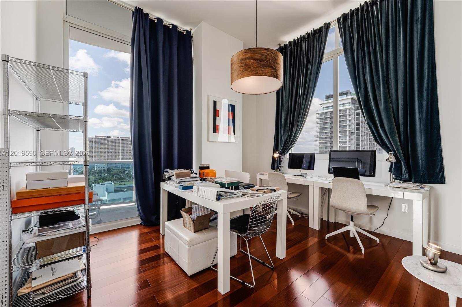 NEW WAVE CONDO - Residential