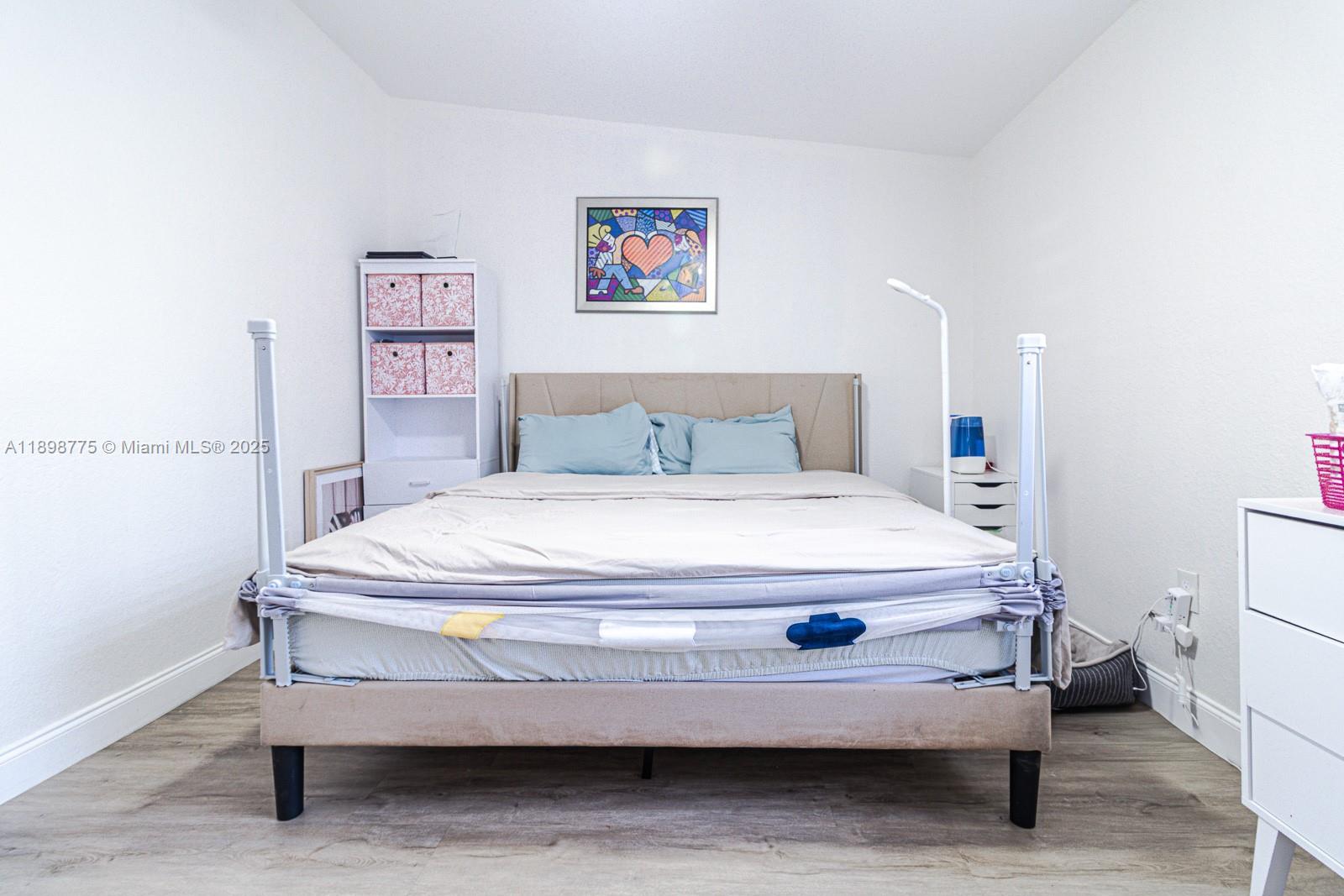 FOUNTAIN PK VILLAGE HOMES - Residential