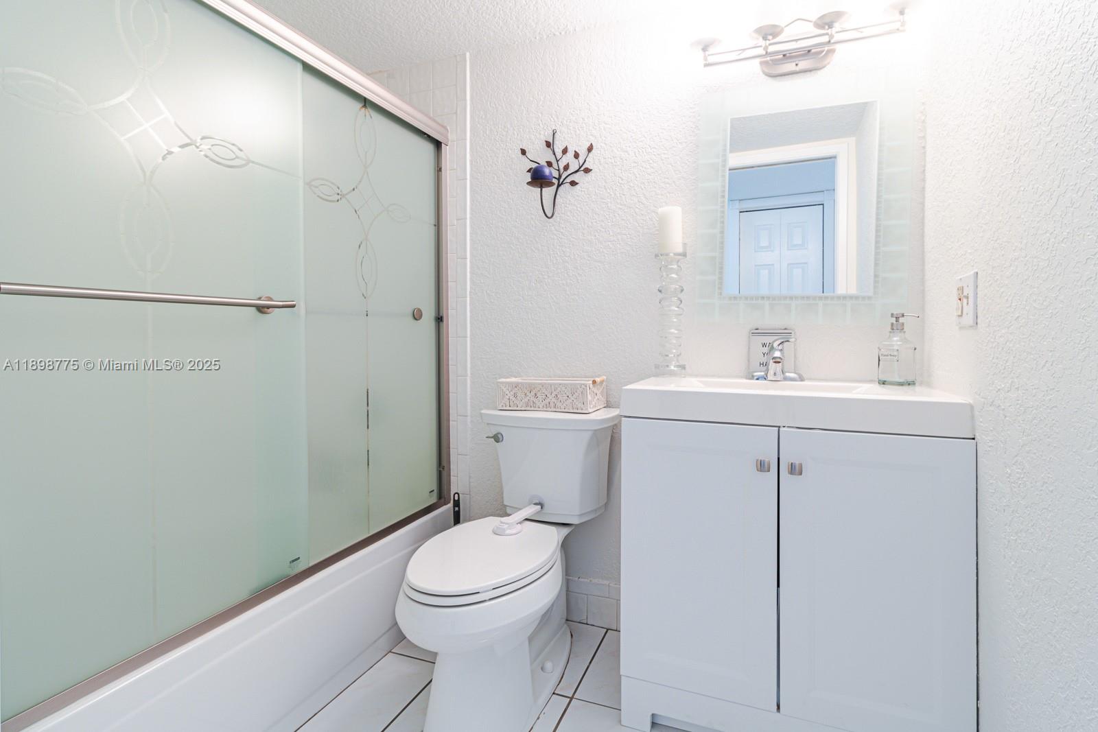 FOUNTAIN PK VILLAGE HOMES - Residential