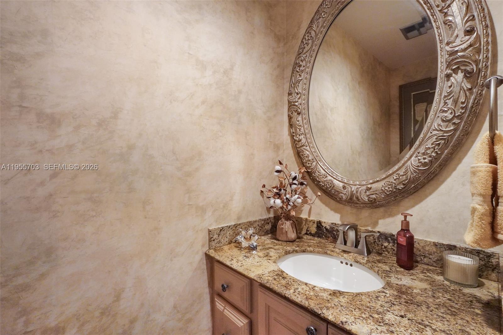 BOCA LANE - Residential