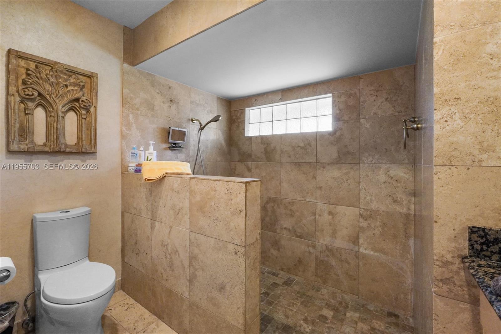 BOCA LANE - Residential