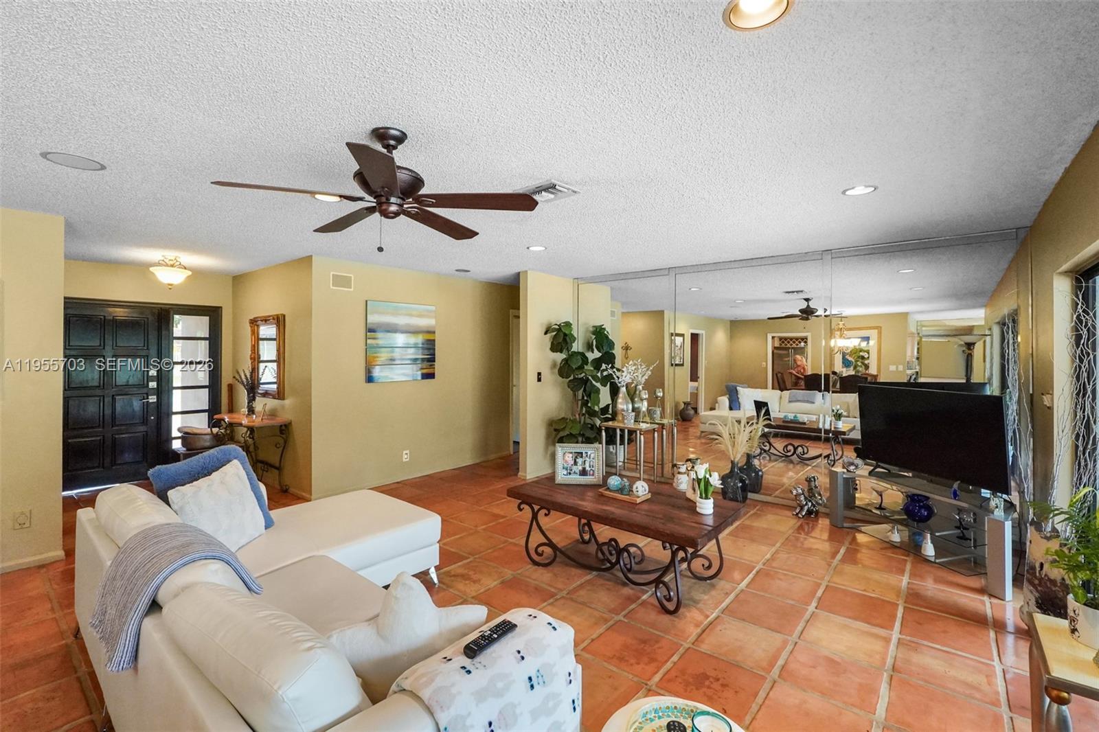 BOCA LANE - Residential