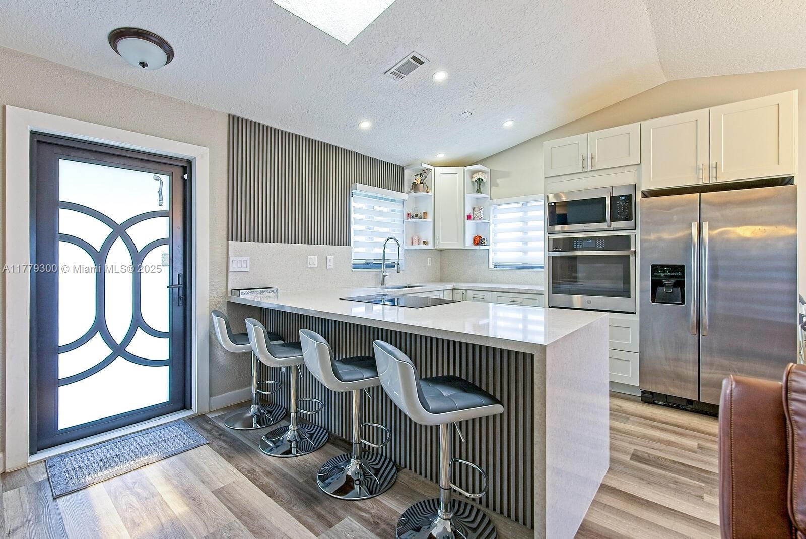 PRINCETONIAN BY THE PARK - Residential
