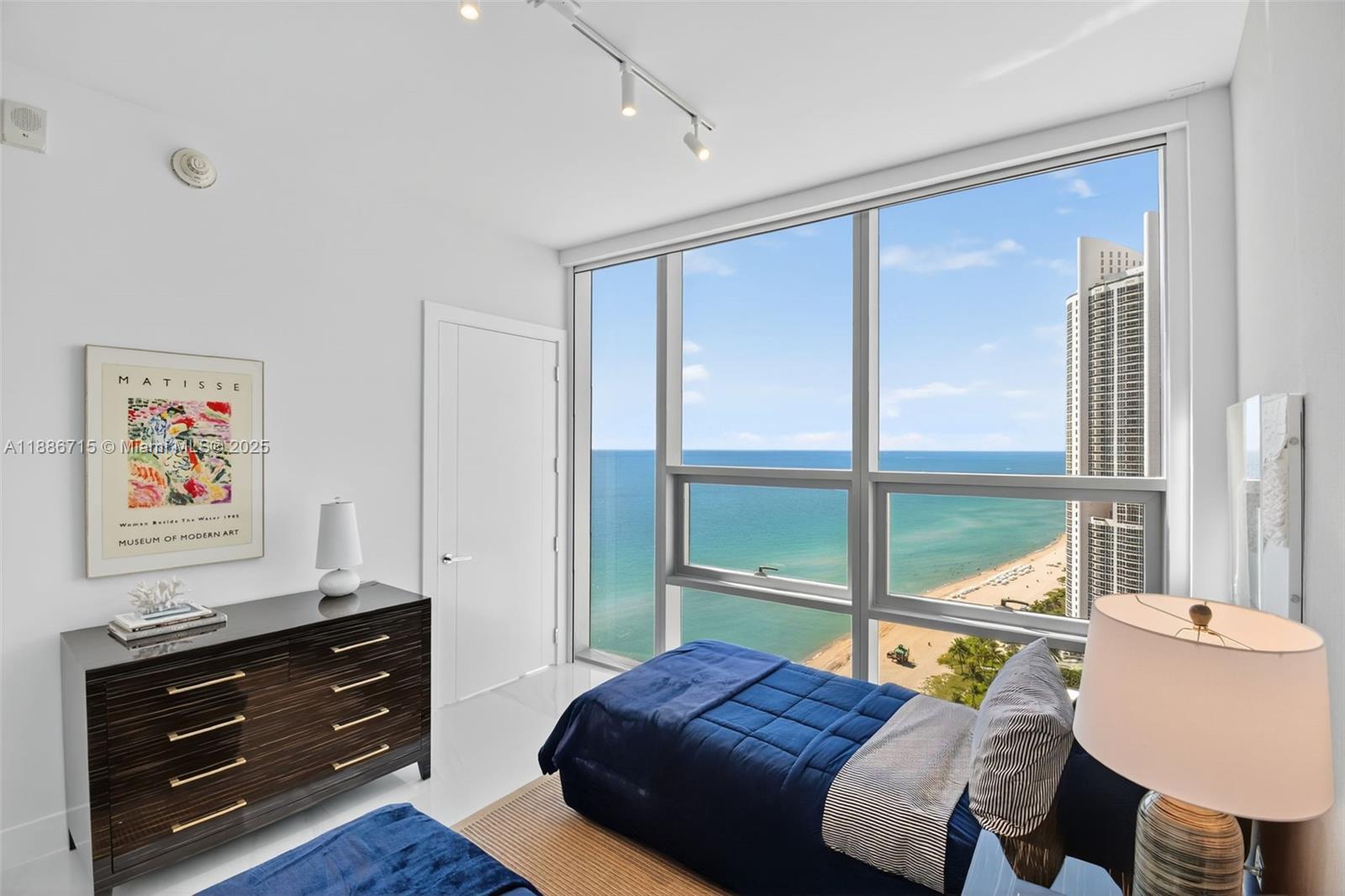 TURNBERRY OCEAN CLUB CONDO - Residential