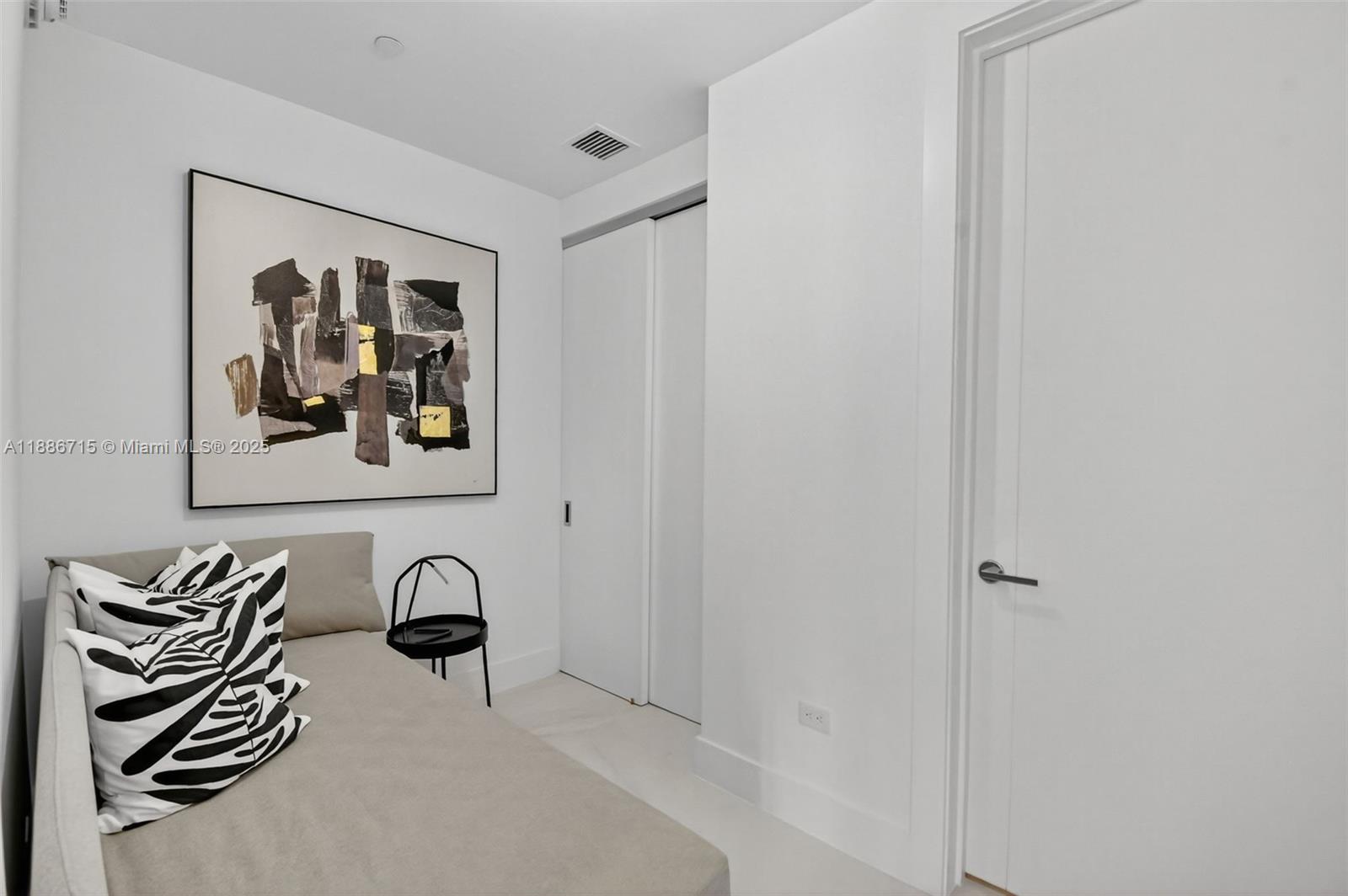 TURNBERRY OCEAN CLUB CONDO - Residential