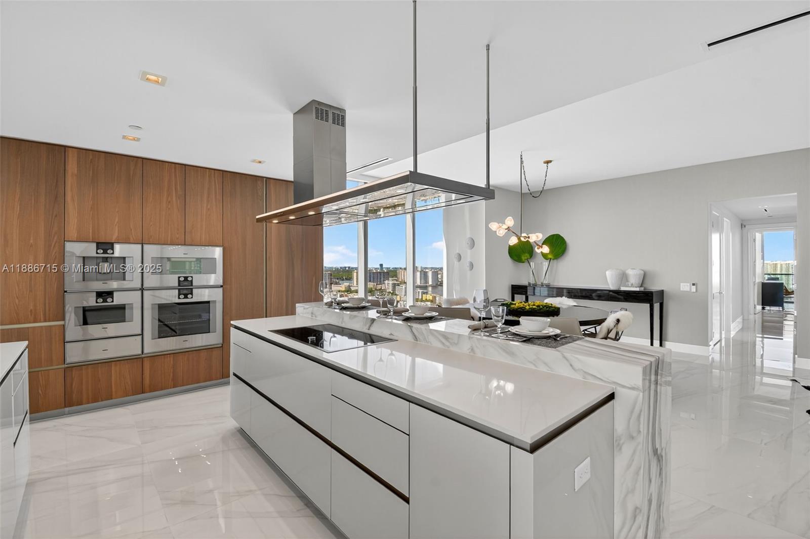 TURNBERRY OCEAN CLUB CONDO - Residential