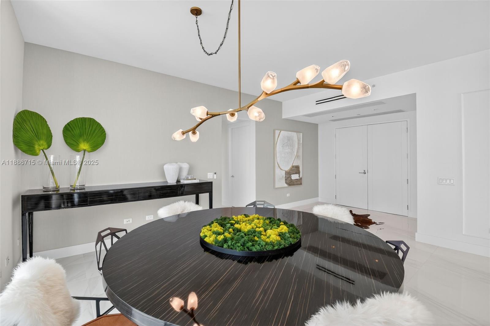 TURNBERRY OCEAN CLUB CONDO - Residential