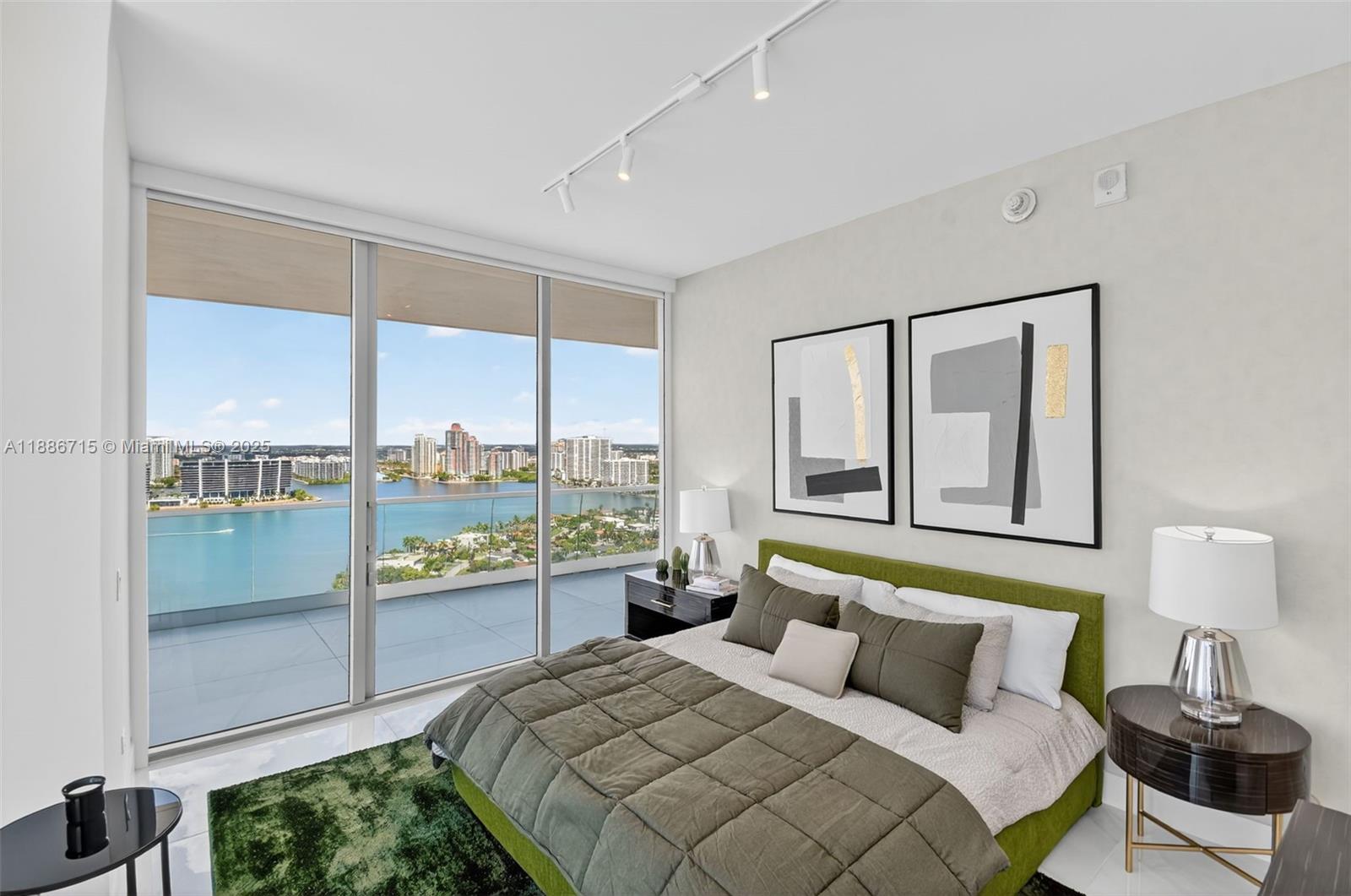 TURNBERRY OCEAN CLUB CONDO - Residential