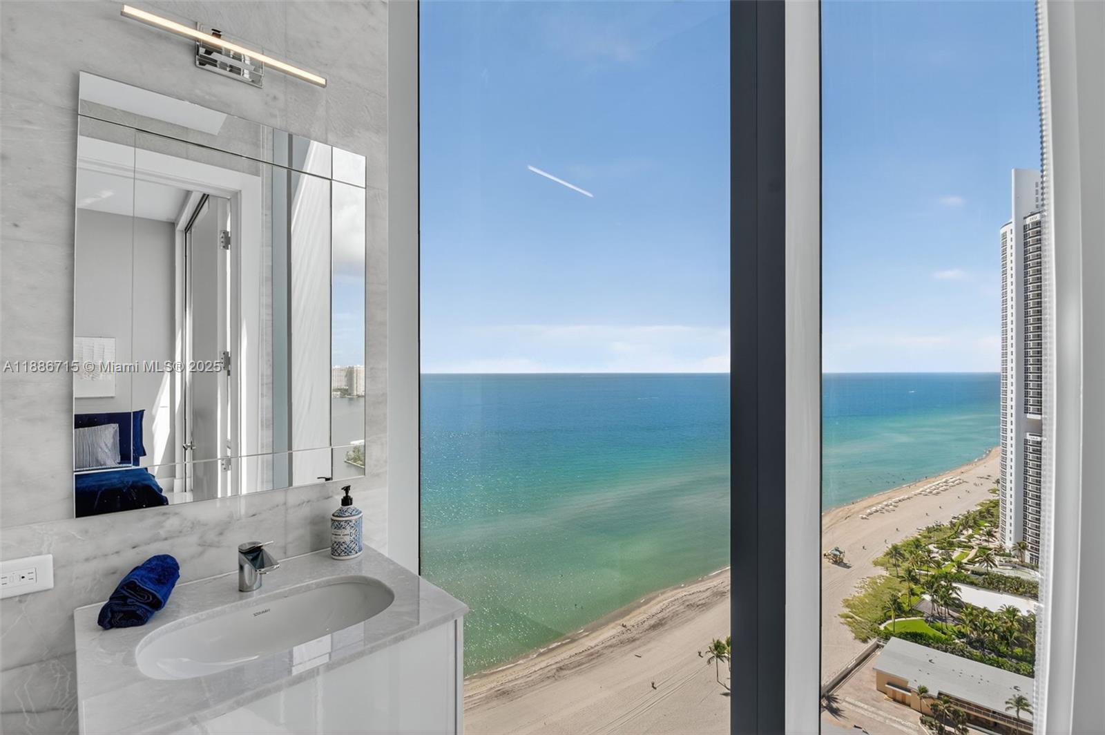 TURNBERRY OCEAN CLUB CONDO - Residential