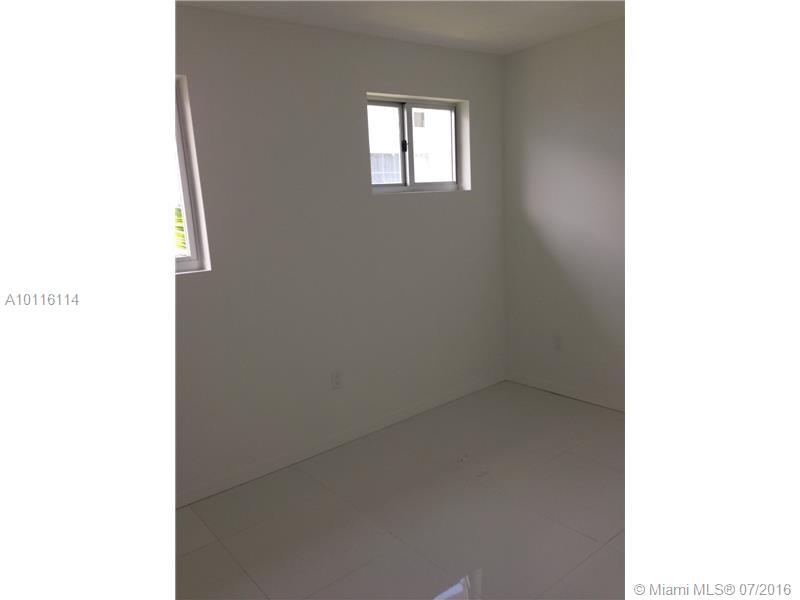 ELISA condo - Residential Lease