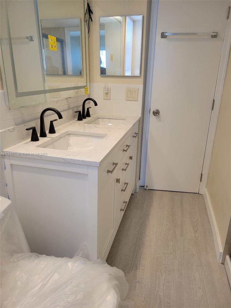 LEISURE BEACH SOUTH CONDO - Residential