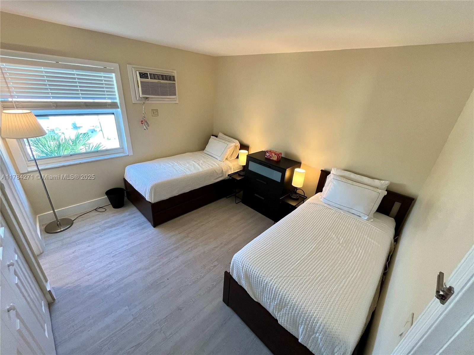 LEISURE BEACH SOUTH CONDO - Residential