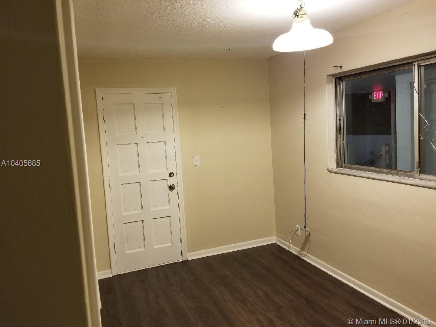 LAKESIDE MANOR UNIT 1 - Residential Lease