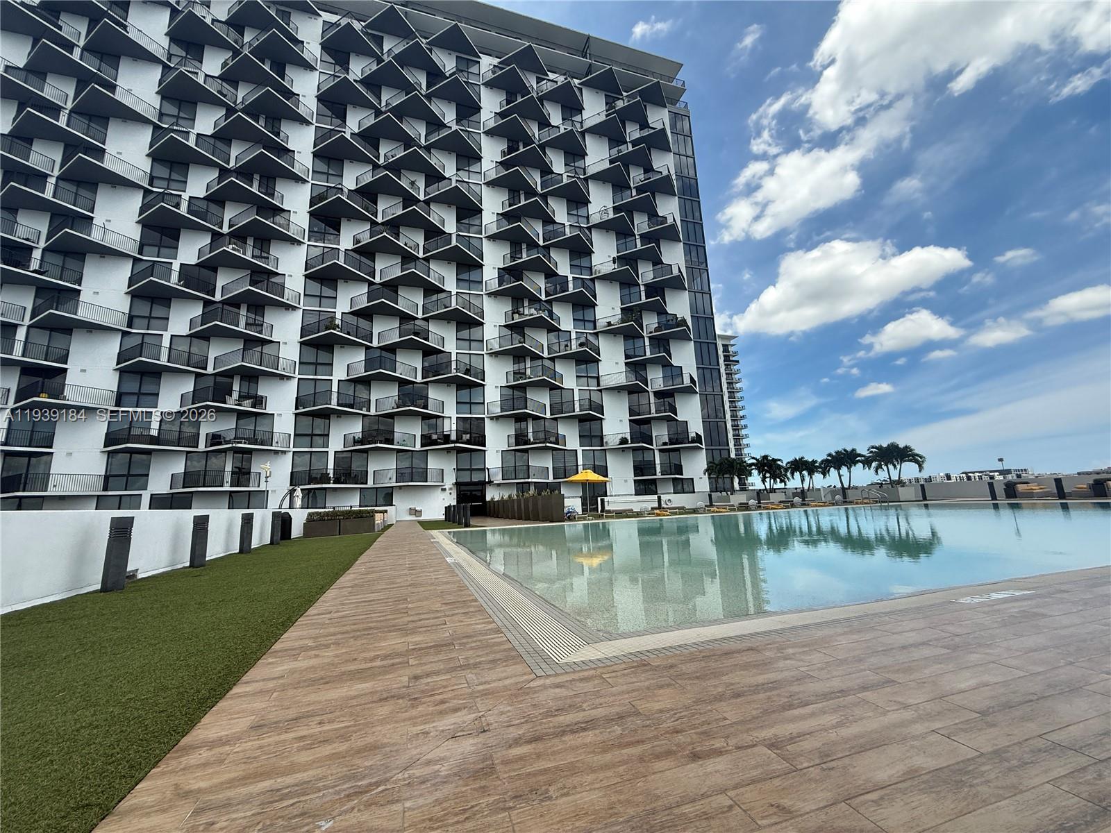 5252 PASEO CONDO - Residential