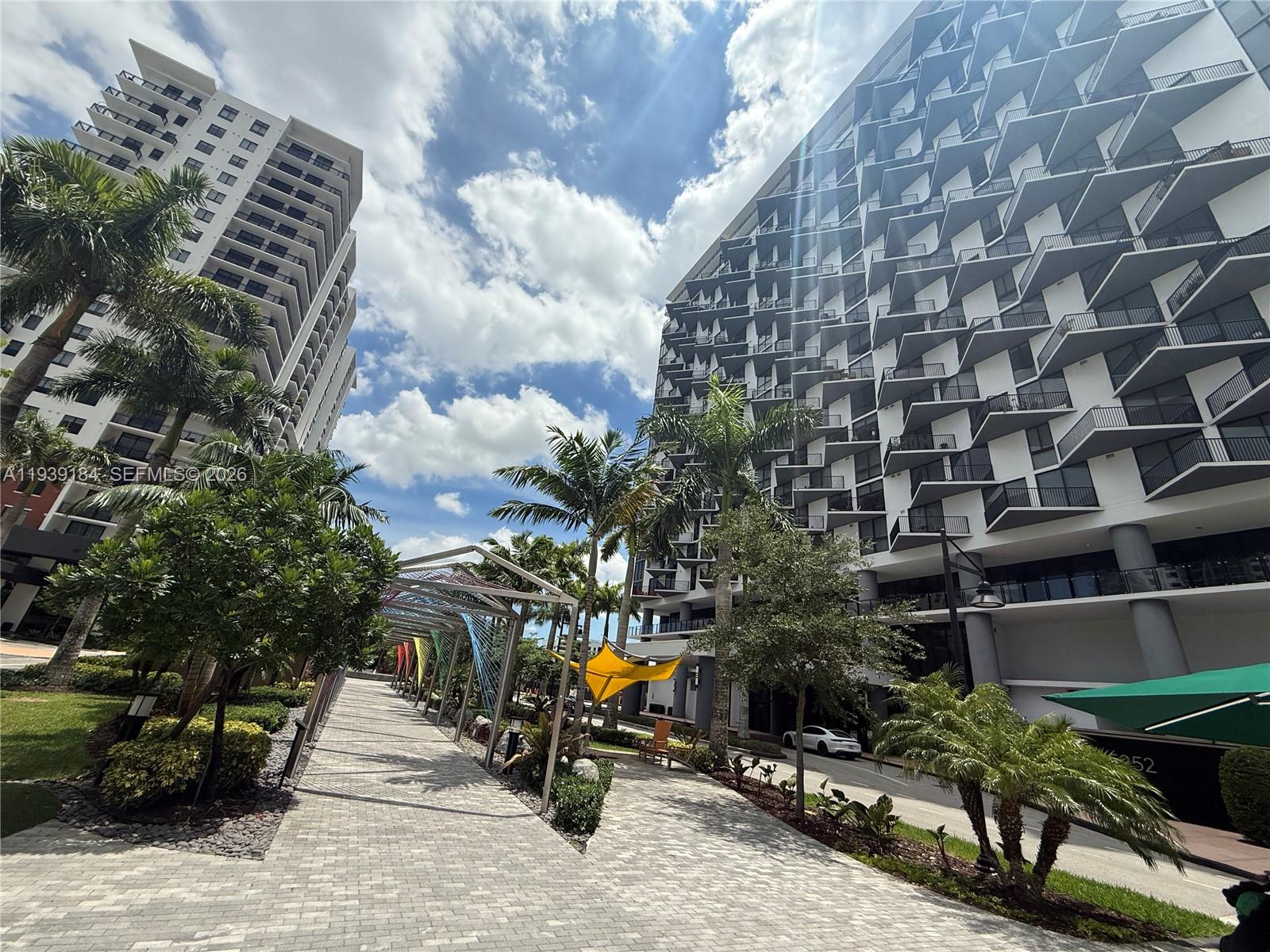 5252 PASEO CONDO - Residential