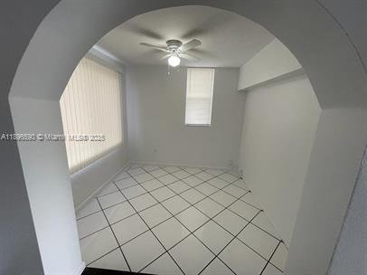BROADVIEW COUNTRY CLUB - Residential Lease