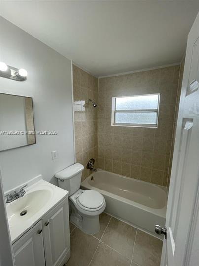 BROADVIEW COUNTRY CLUB - Residential Lease