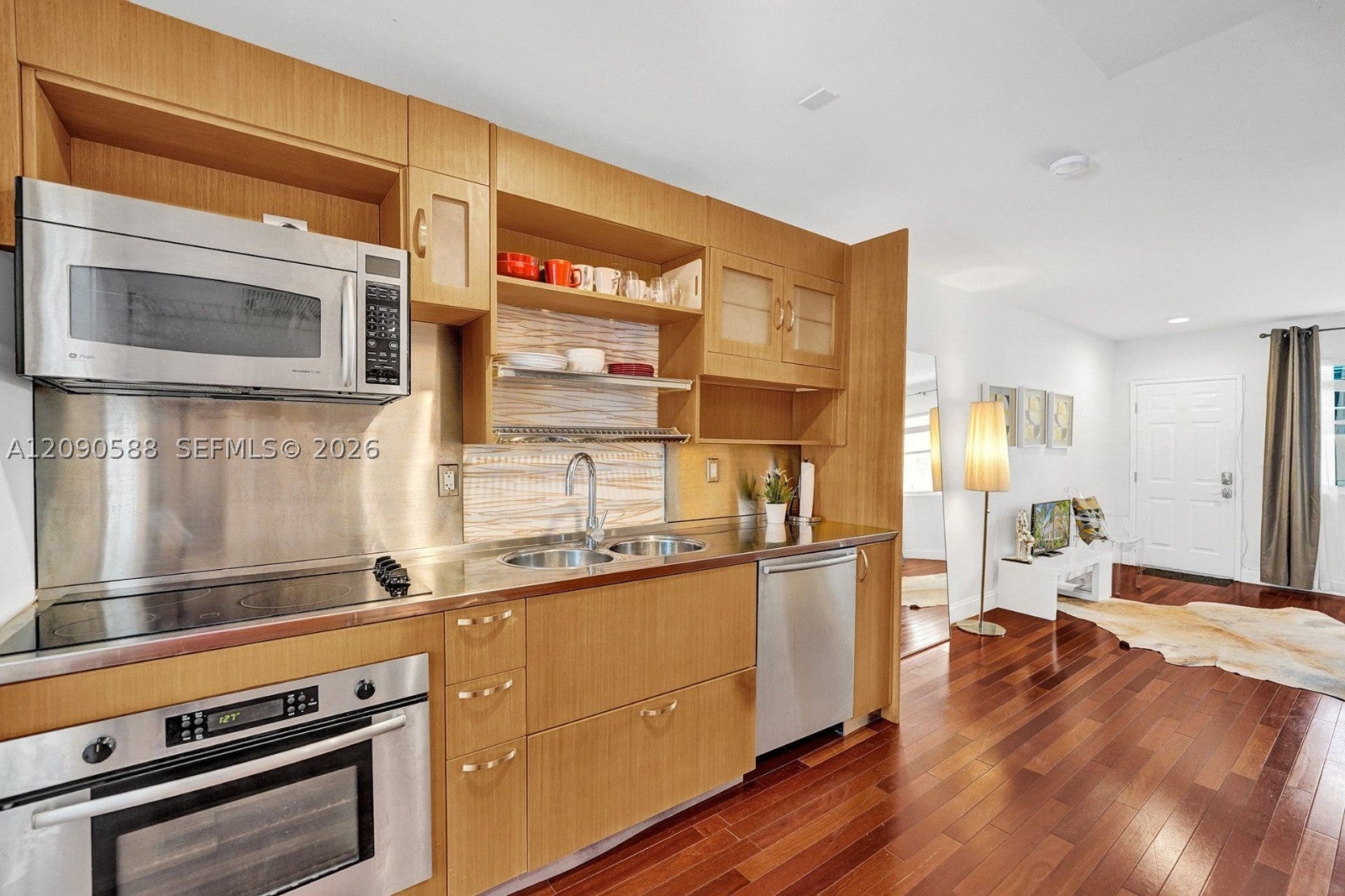 1340 Drexel Ave 407