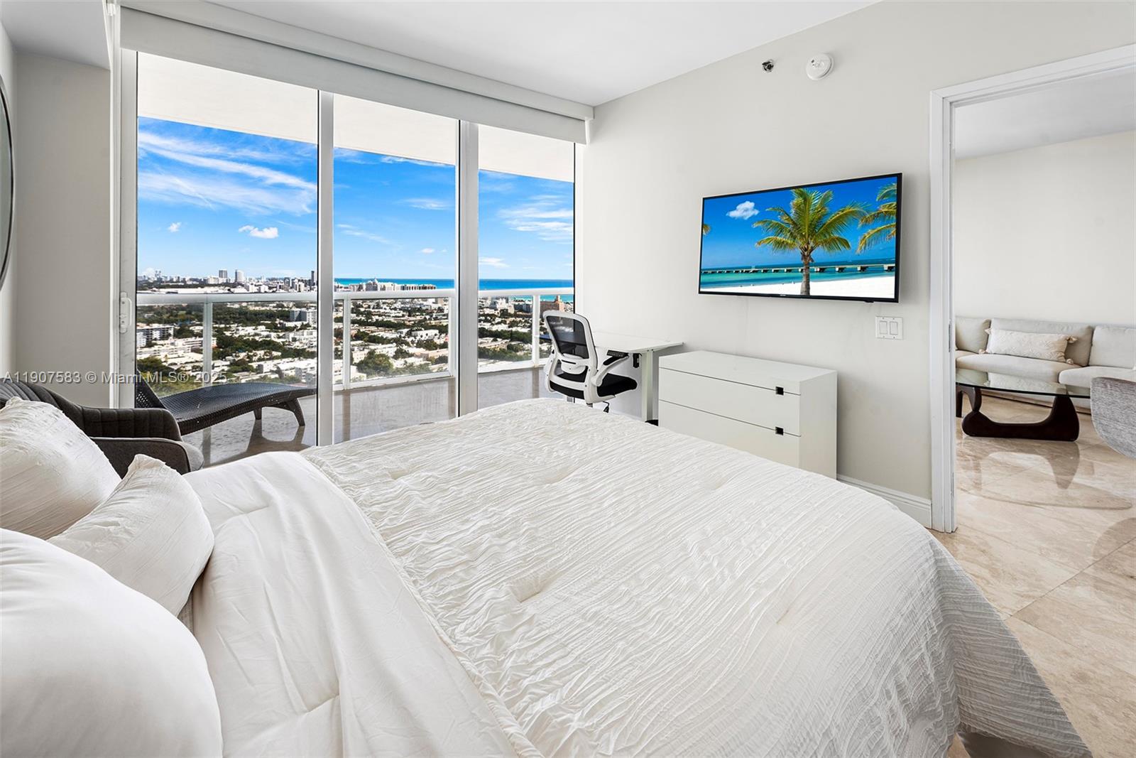 ICON CONDO SOUTH BEACH - Residential Lease