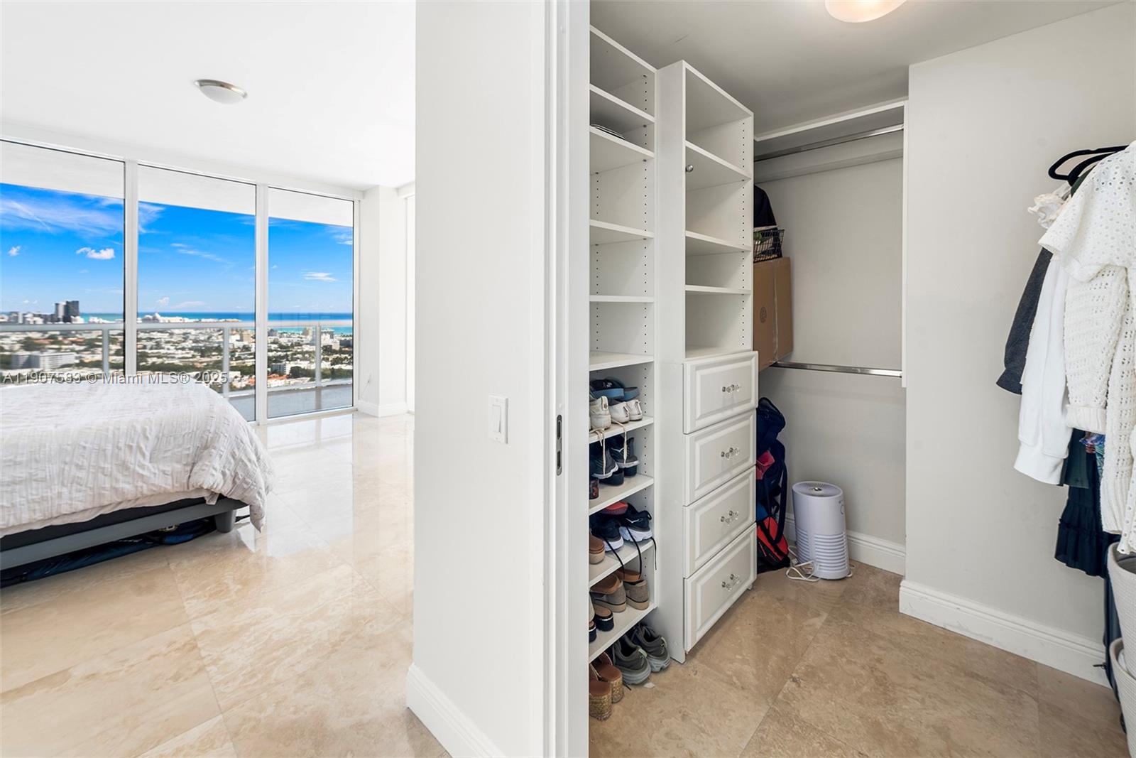 ICON CONDO SOUTH BEACH - Residential Lease