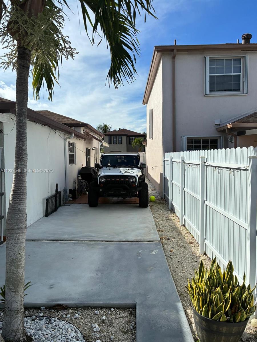 PAUL MARKS SUB - Residential