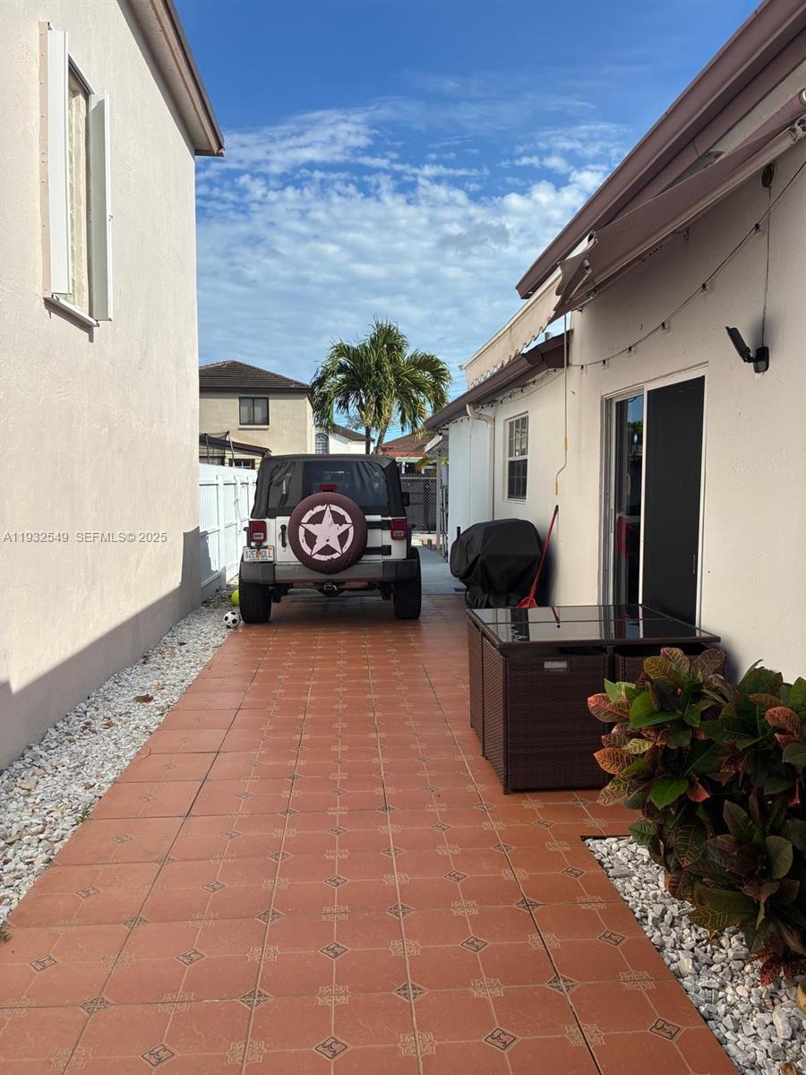 PAUL MARKS SUB - Residential