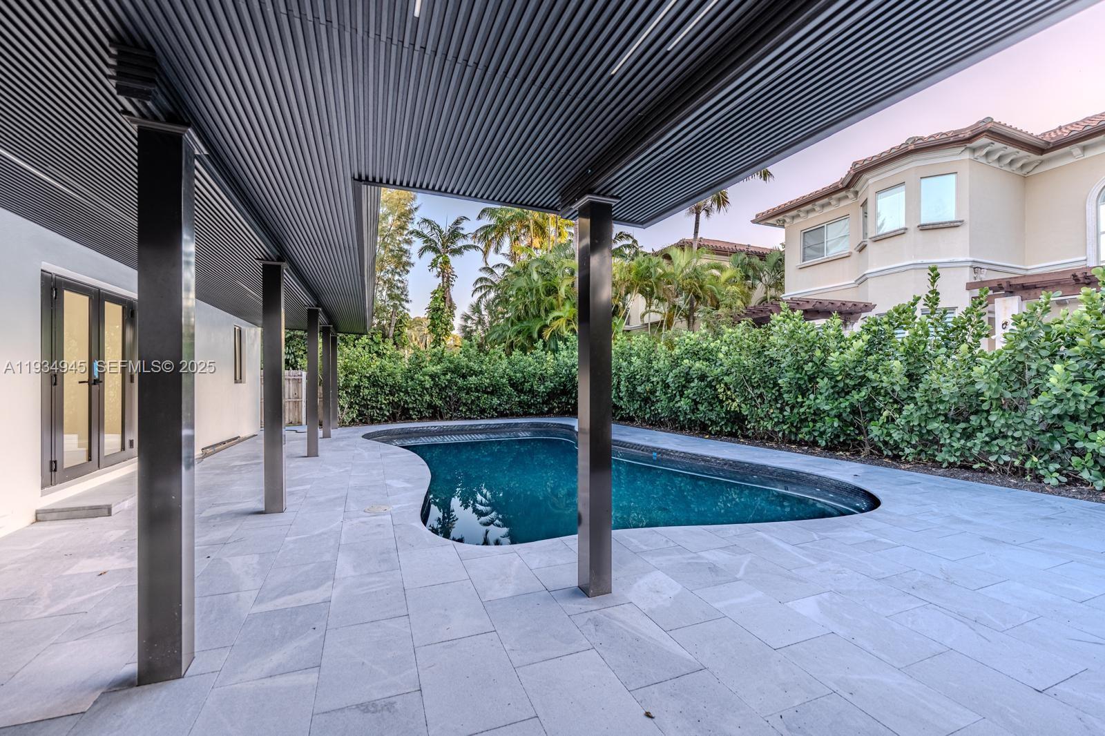 NAUTILUS SUB - Residential