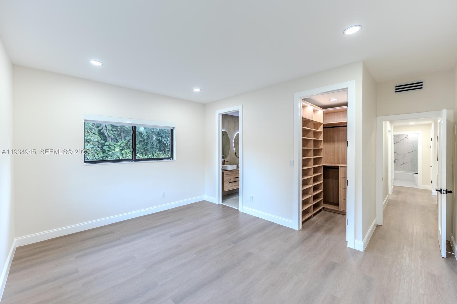 NAUTILUS SUB - Residential