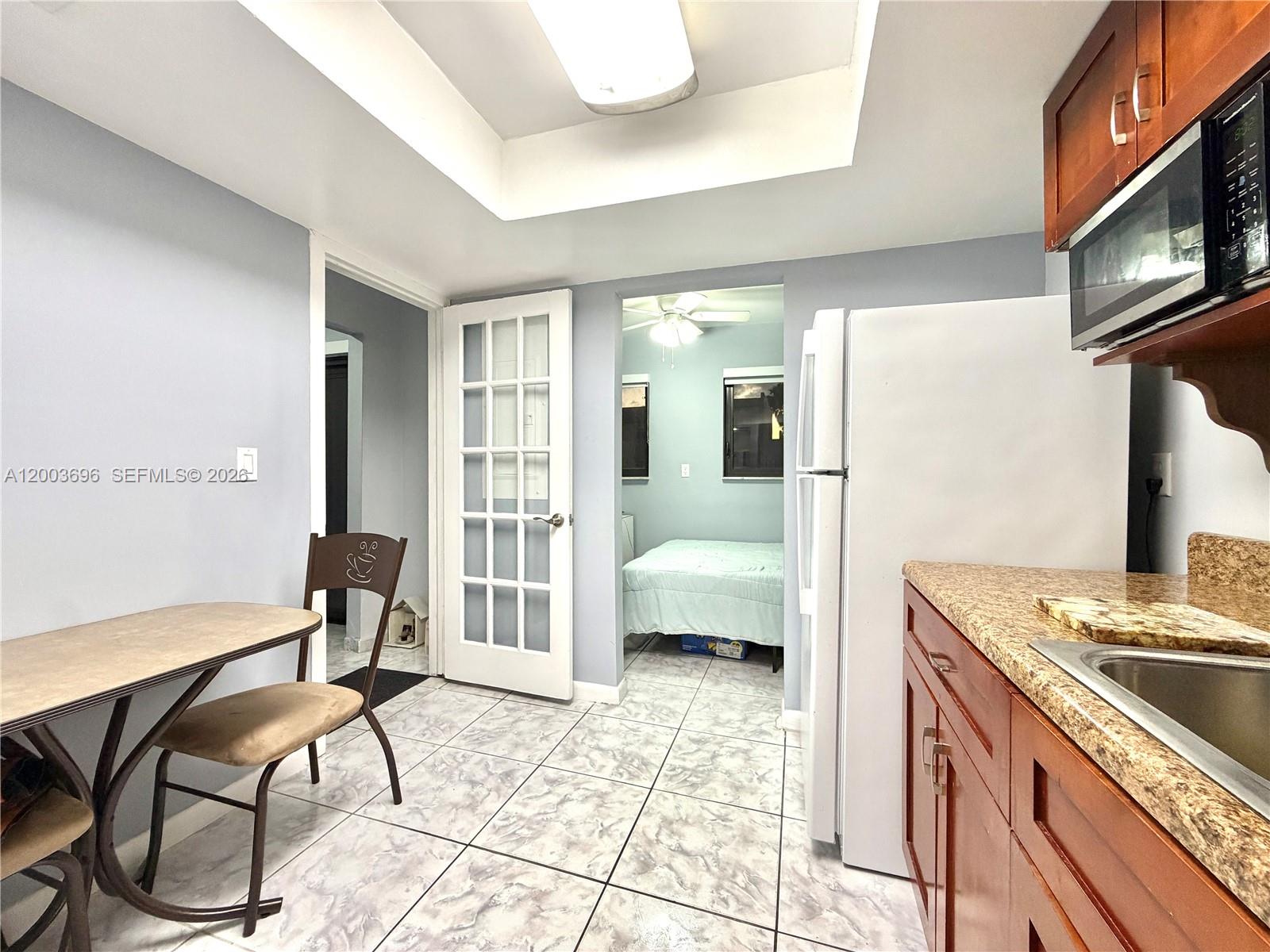 FOUNTAIN SQUARE PARK - Residential