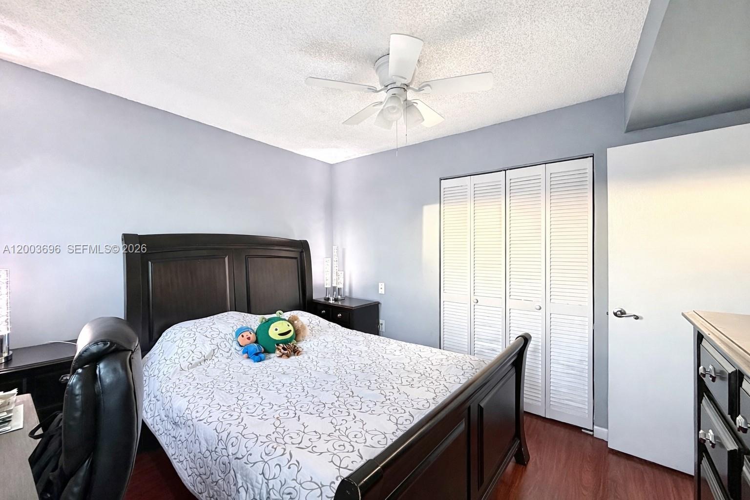 FOUNTAIN SQUARE PARK - Residential