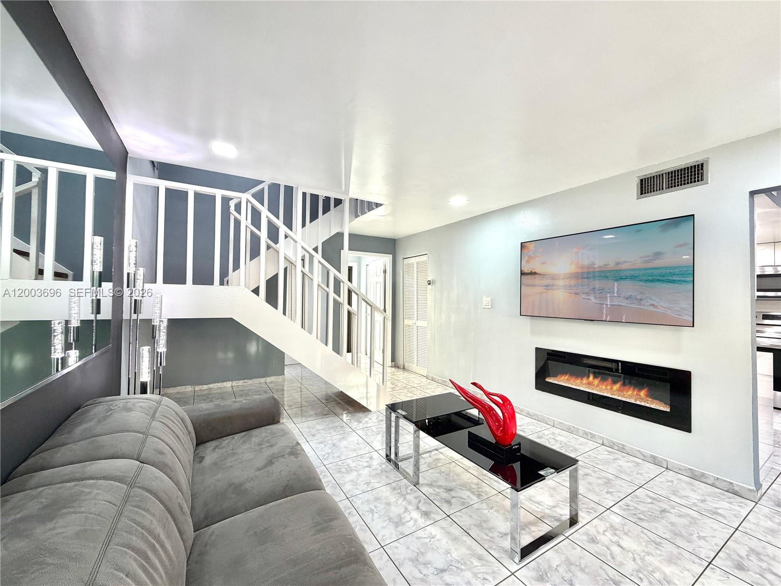 FOUNTAIN SQUARE PARK - Residential