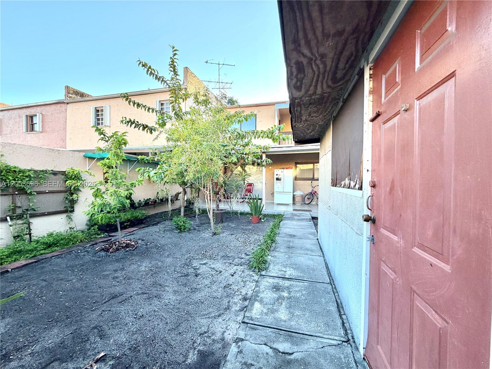 FOUNTAIN SQUARE PARK - Residential