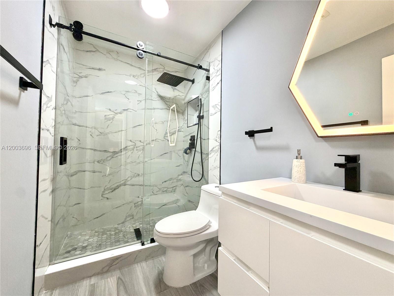 FOUNTAIN SQUARE PARK - Residential