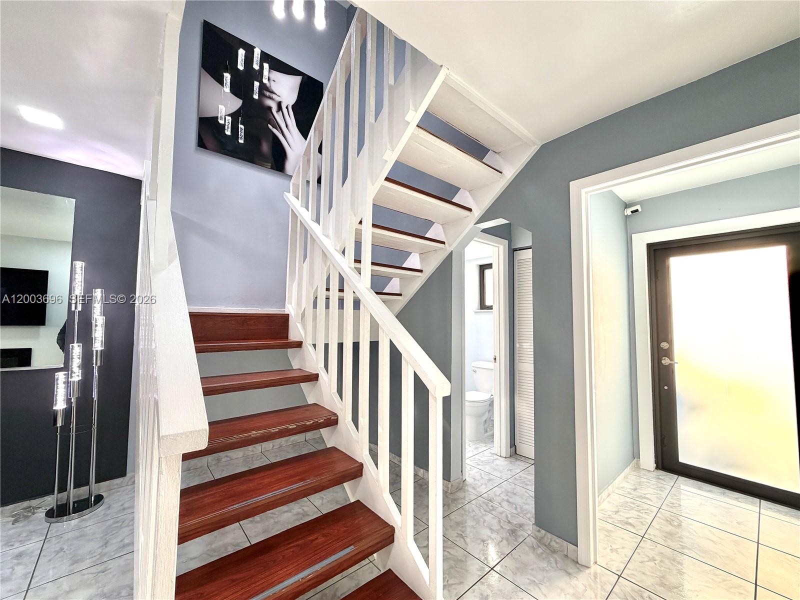 FOUNTAIN SQUARE PARK - Residential