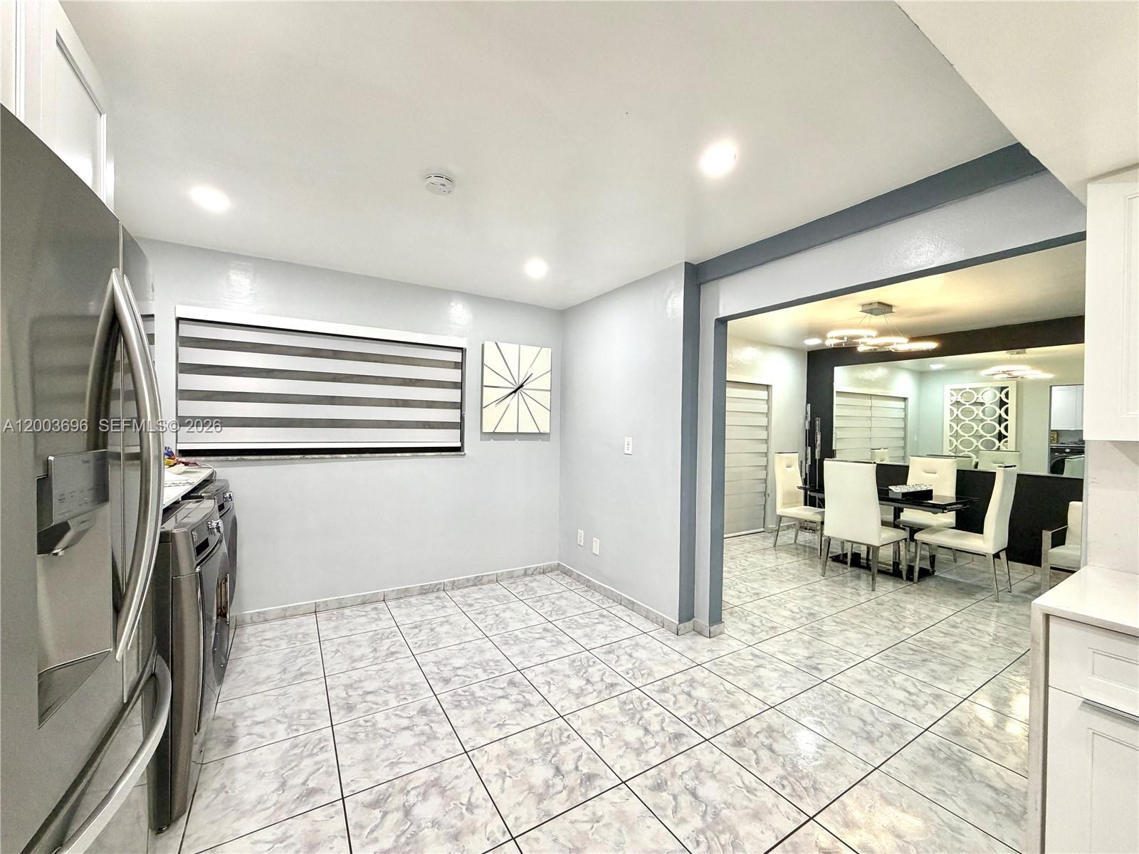 FOUNTAIN SQUARE PARK - Residential