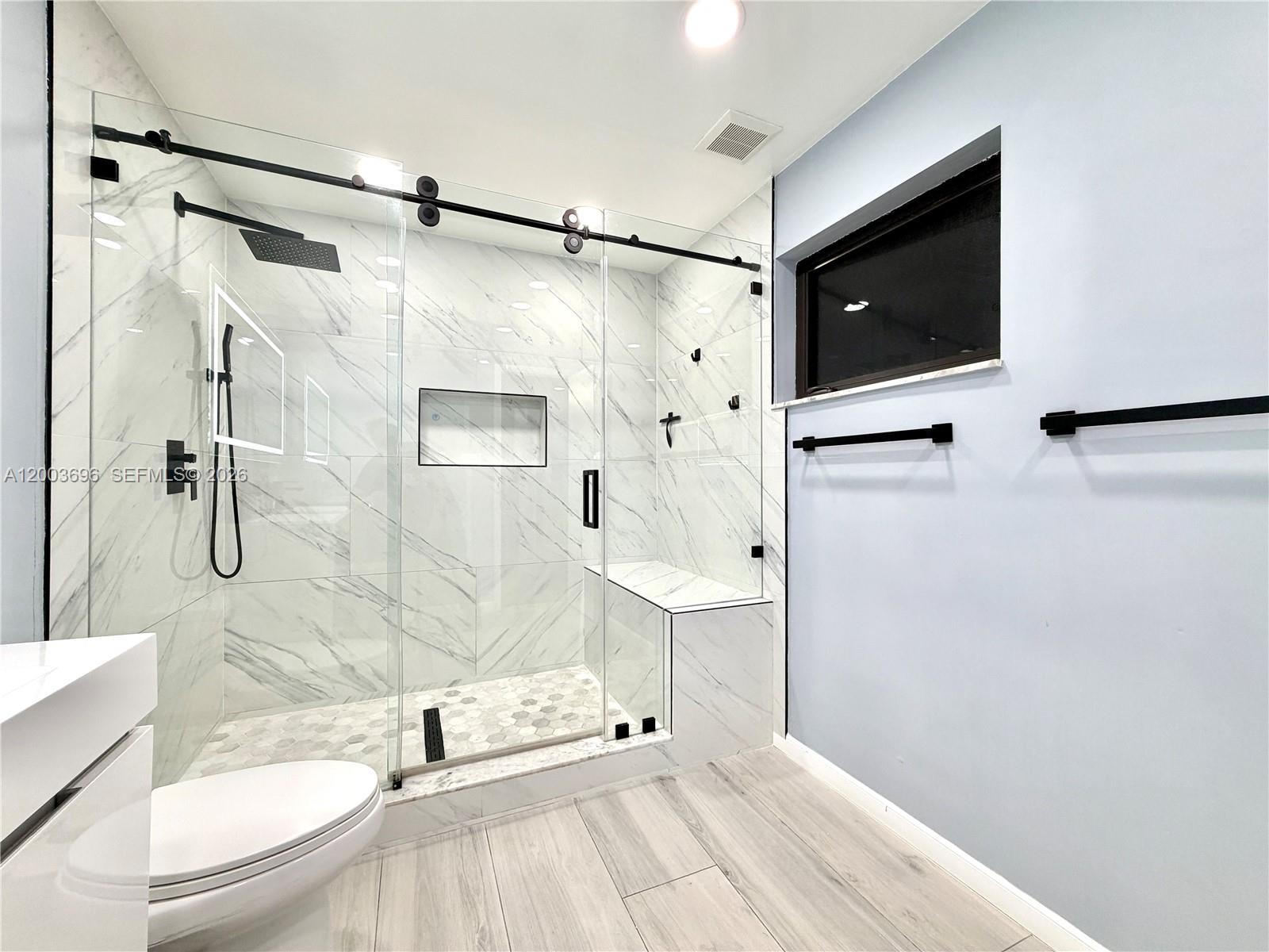 FOUNTAIN SQUARE PARK - Residential