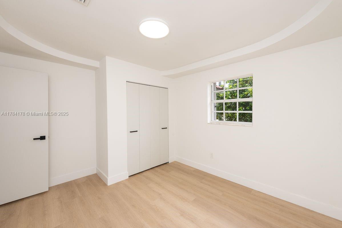 CHARLESTOWNE - Residential