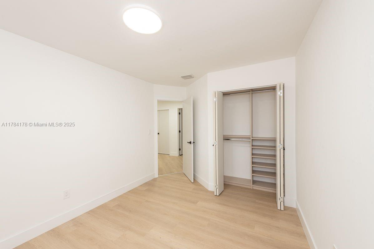 CHARLESTOWNE - Residential