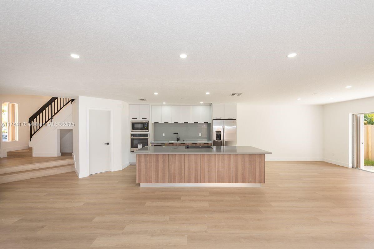 CHARLESTOWNE - Residential