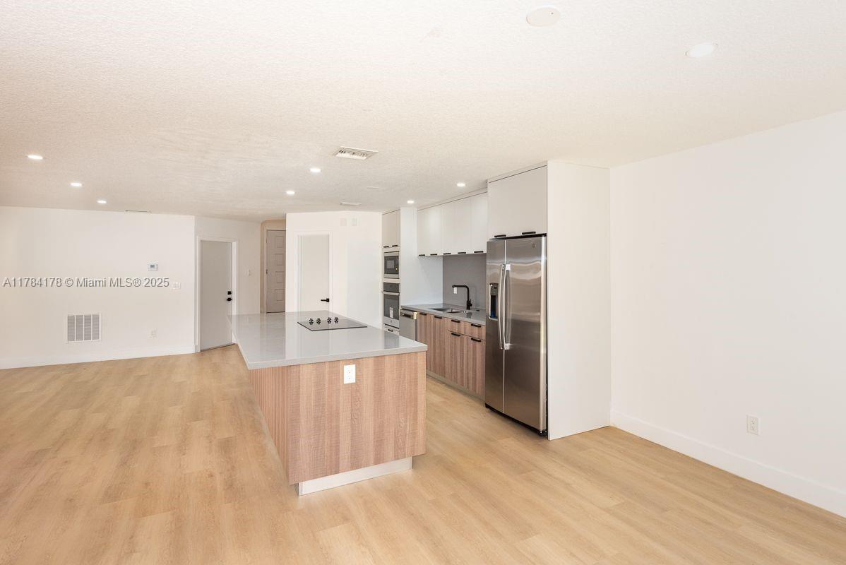 CHARLESTOWNE - Residential