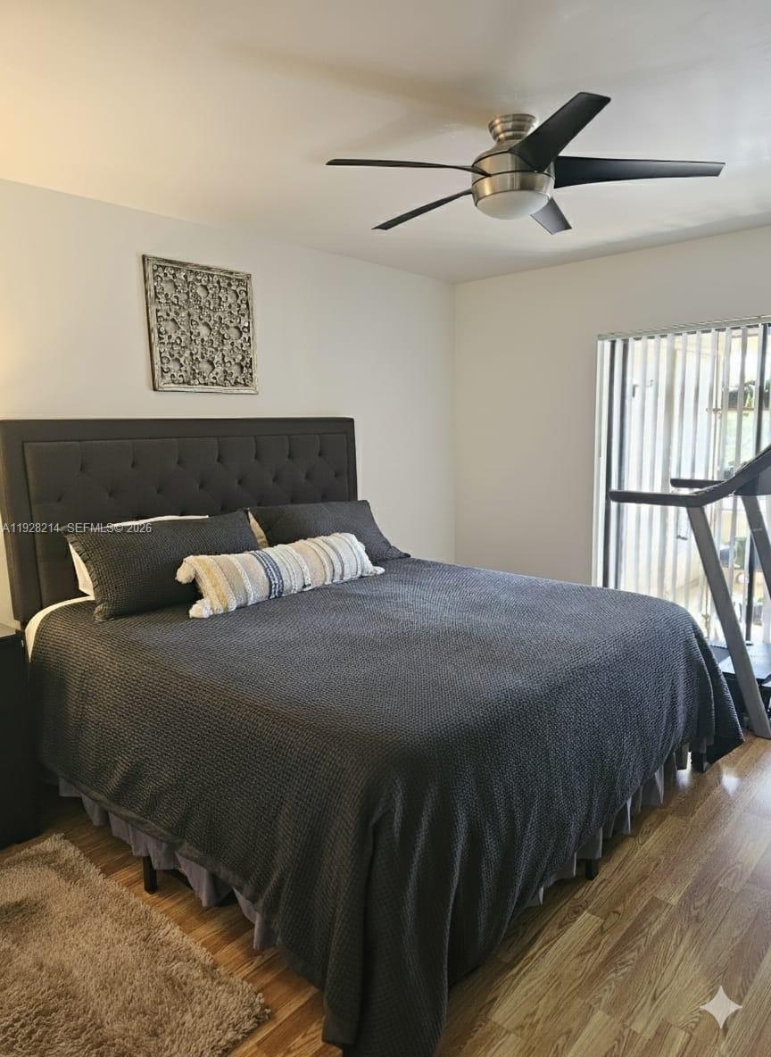 QUATRAINE CONDO IV - Residential