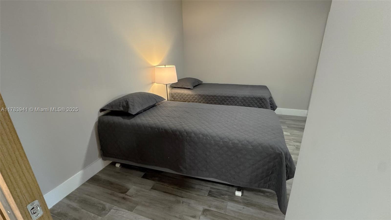 400 SUNNY ISLES CONDO WES - Residential