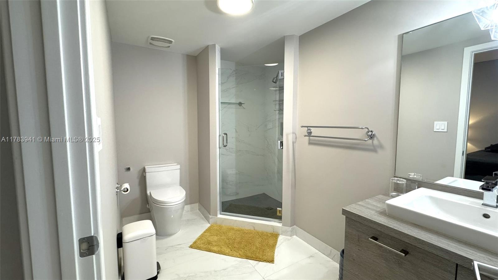 400 SUNNY ISLES CONDO WES - Residential