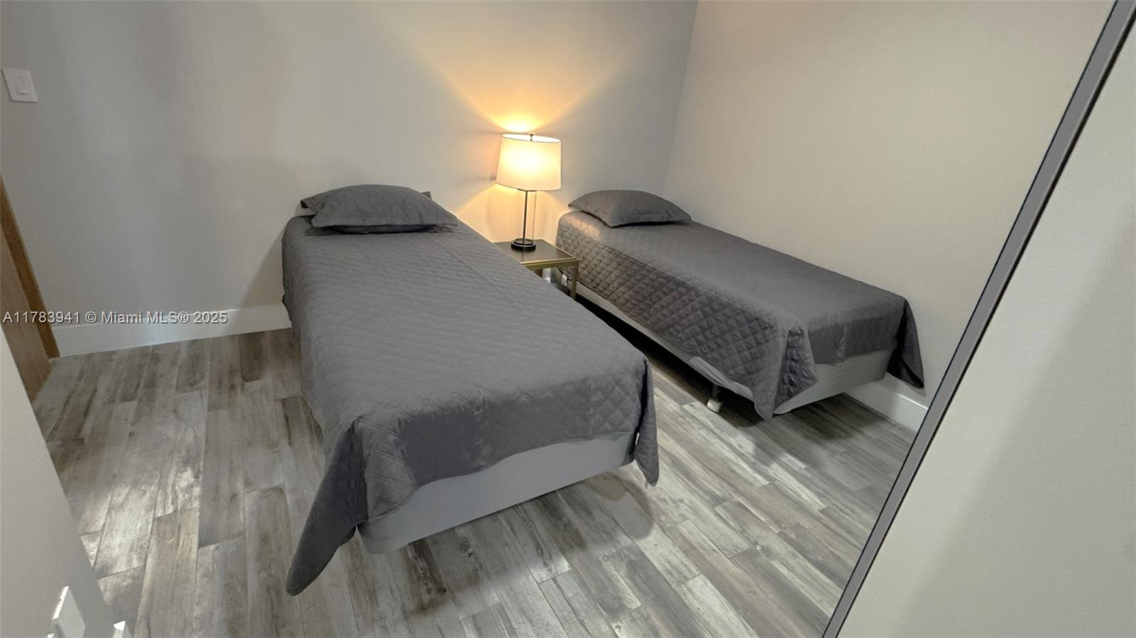 400 SUNNY ISLES CONDO WES - Residential