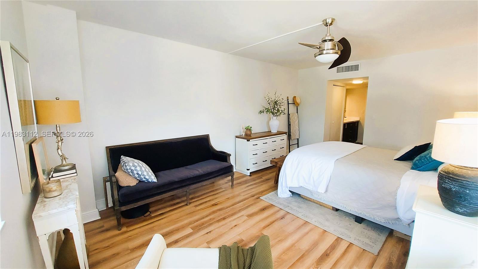 BONAVISTA CONDO - Residential Lease