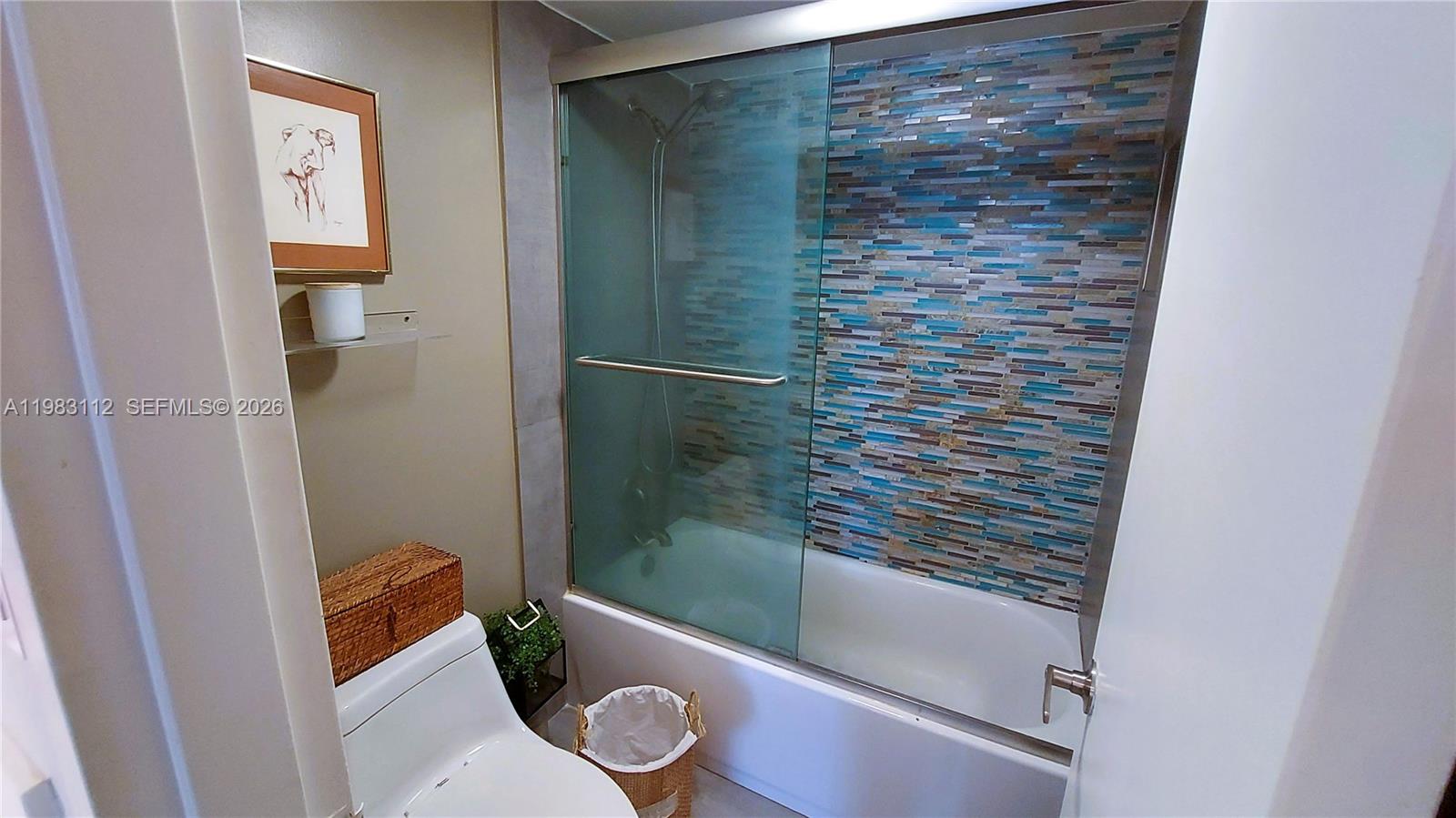 BONAVISTA CONDO - Residential Lease