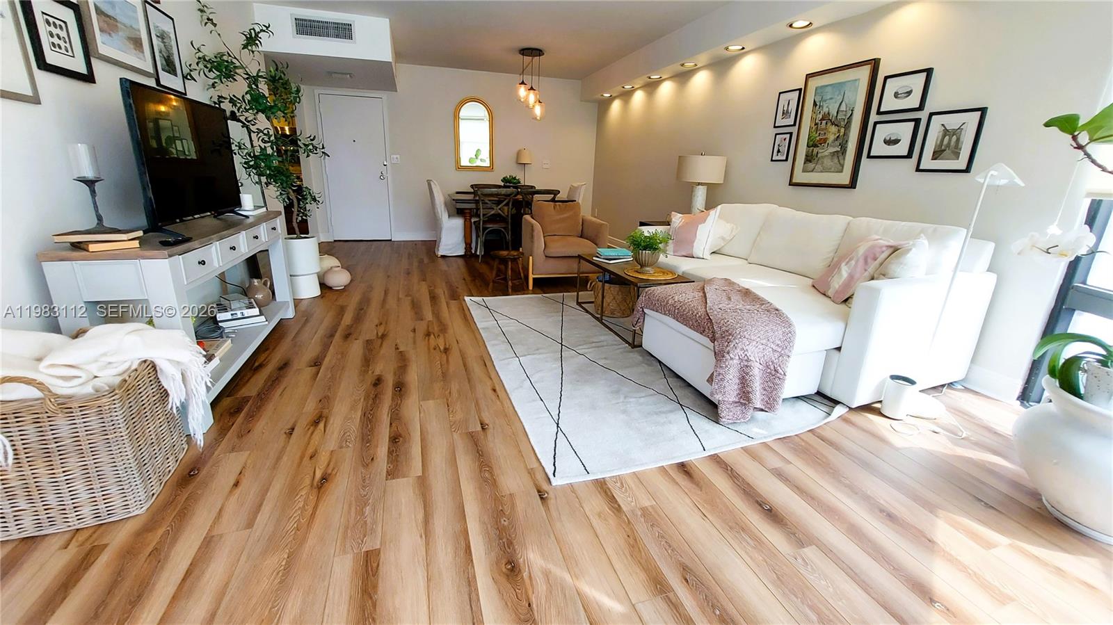 3375 N Country Club Dr 207