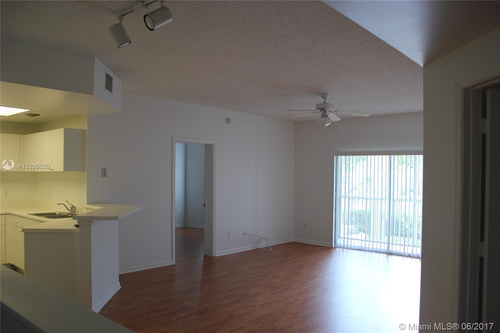 POLO GLEN CONDO - Residential Lease