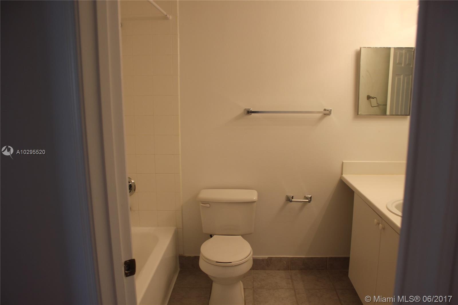 POLO GLEN CONDO - Residential Lease